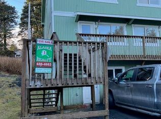 1214 Selief Ln APT 6, Kodiak, AK 99615