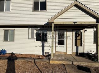 28 Yorkshire Rd APT C, Pueblo, CO 81001