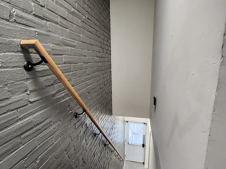 217 Pearl St #2 — Photo 6