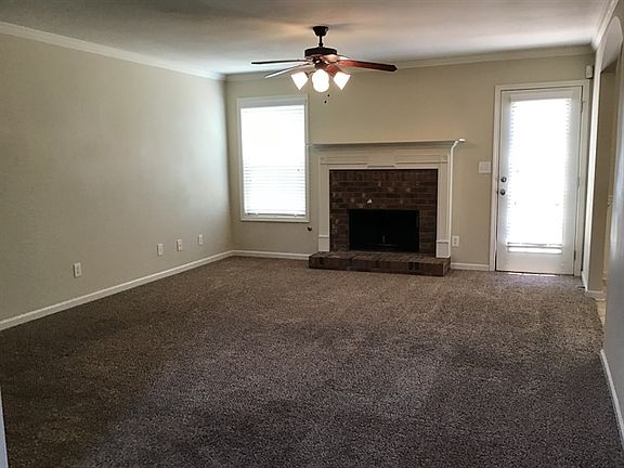 2nd image of 2126 Grant Ave