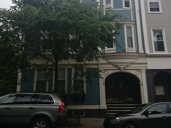 50-52 High St #3, Charlestown, MA 02129