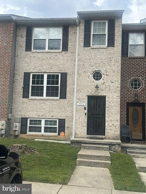 1st image of 9506 Axehead Ct
