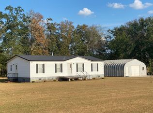 137 Hood Dr, Adel, GA 31620