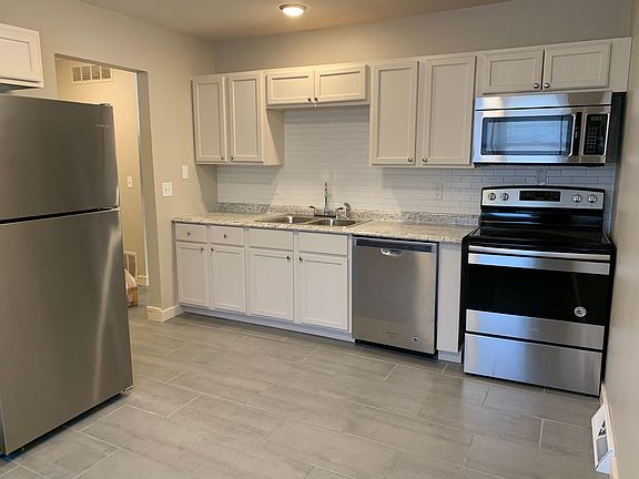 5th image of 2330 W Savannah St