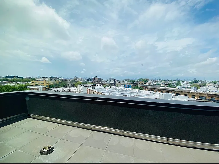 1732 Hancock St #Penthouse 9 — Photo 13