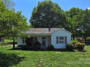 2607 Lowell Rd, Gastonia, NC 28054