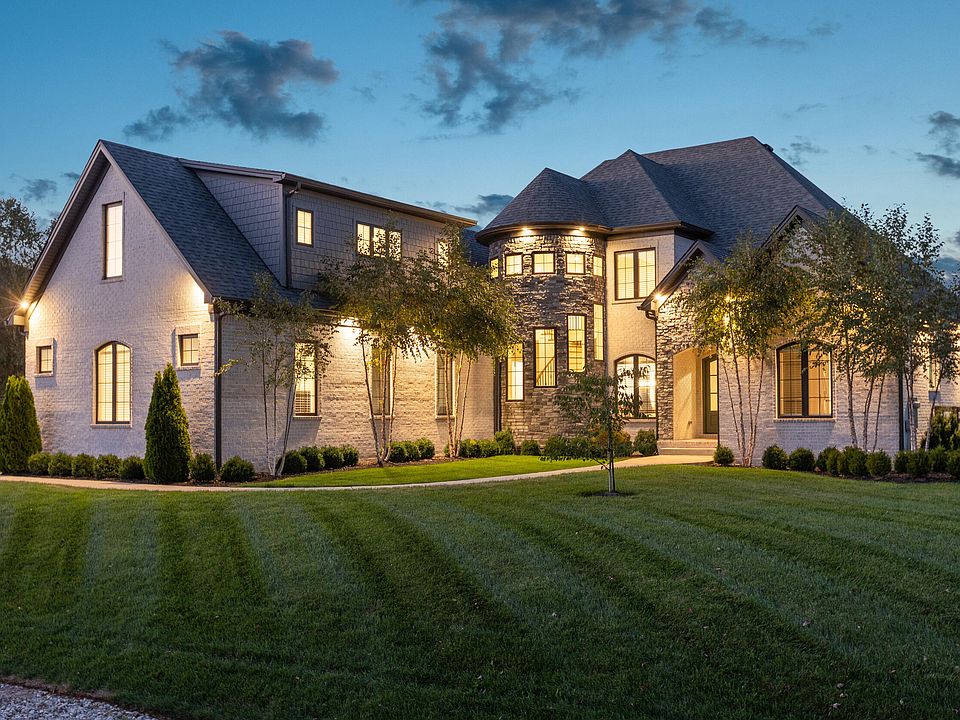 1st image of 105 Late Bloomer Dr
