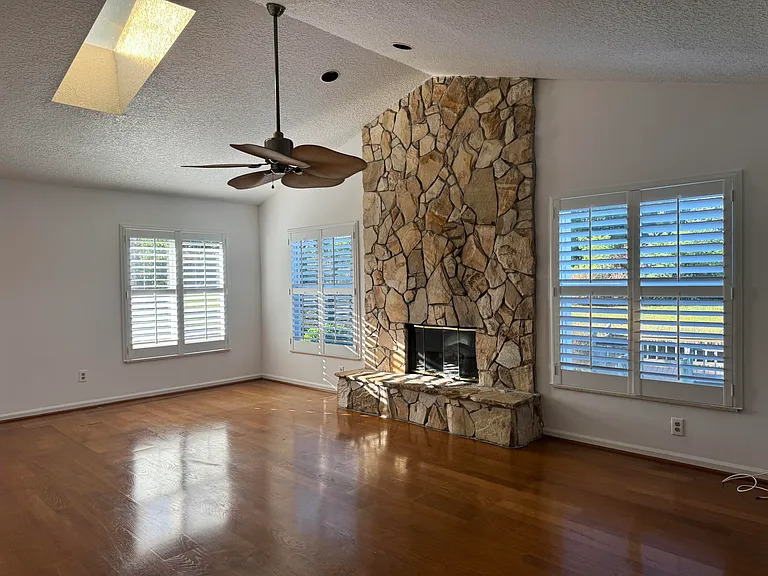 6944 Misty Lake Way — Photo 9