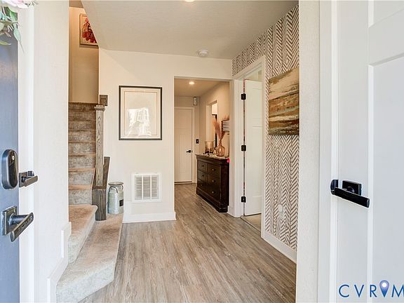 3rd image of 100 Spring Grove Way