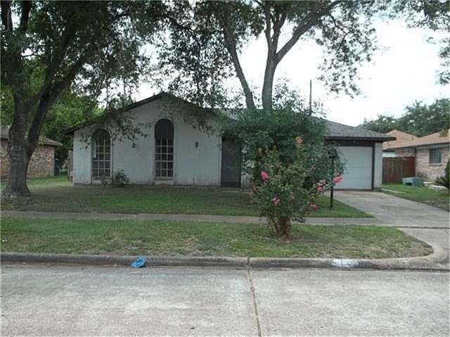 1st image of 4727 Curly Oaks Dr