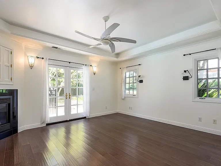 71 Douglass Way — Photo 17