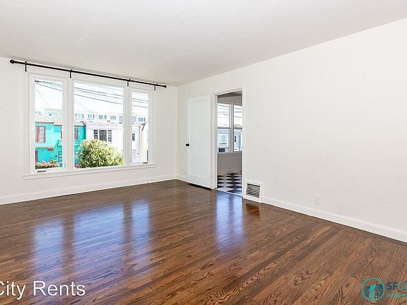4th image of 2527 44th Ave