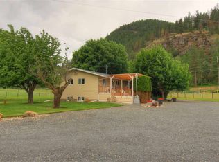 1615 Zimmer Rd, Addy, WA 99101