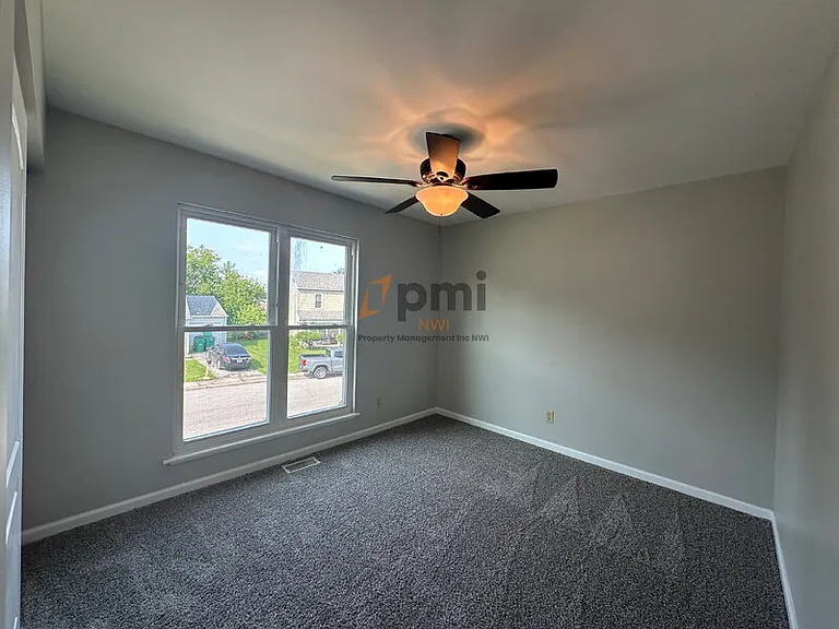 1031 W 59th Pl — Photo 9