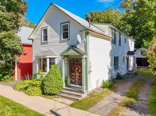 292 Saint John St, Fredericton, NB E3B 4B4