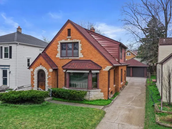 2524 North 68th STREET #2524A, Wauwatosa, WI 53213