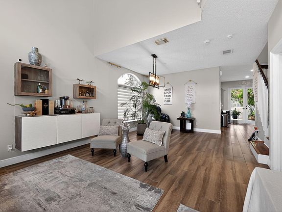 4th image of 1776 NW 78th Avenue