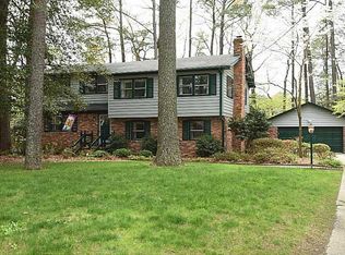 633 Piney Point Rd, Virginia Beach, VA 23452
