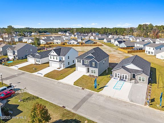 3rd image of 24 Staples Mill Drive NW