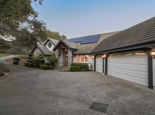 18443 Meadow Ridge Rd, Salinas, CA 93907