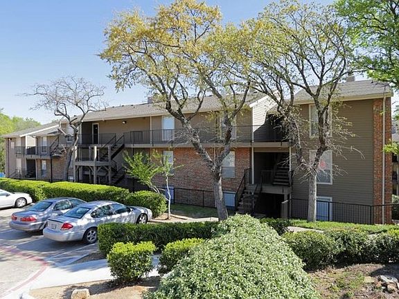 5th image of 811 NE Green Oaks Blvd #711392