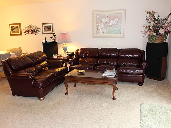 3rd image of 10209 NE 58th St