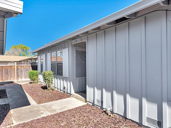 f8_1524SWolfe_002_02092023