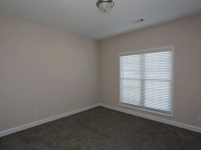 104 Old Auburn Ln — Photo 9