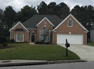1014 Spruce Creek Ln, Lawrenceville, GA 30045