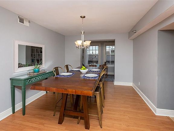 5th image of 1902 Woodland Ave APT 001