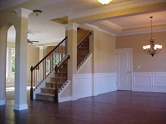 4th image of 2760 Bolton Abbey Dr SW