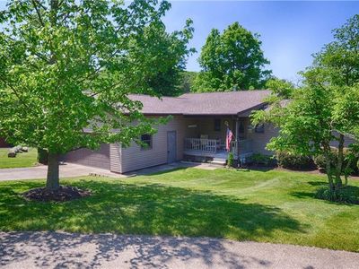9451 Lakewood Dr NE, Mineral City, OH, 44656