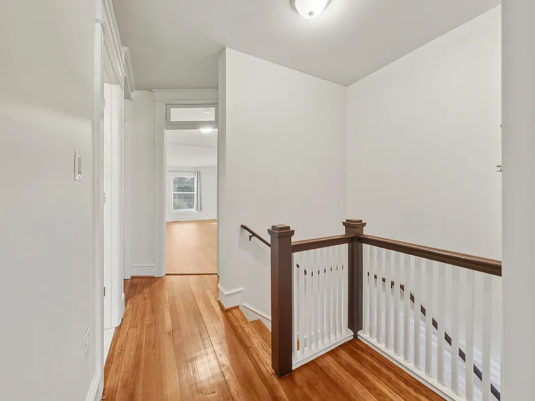 51 Girard St NE — Photo 22