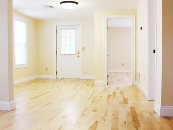 22 Cedar St, Burlington, VT 05401