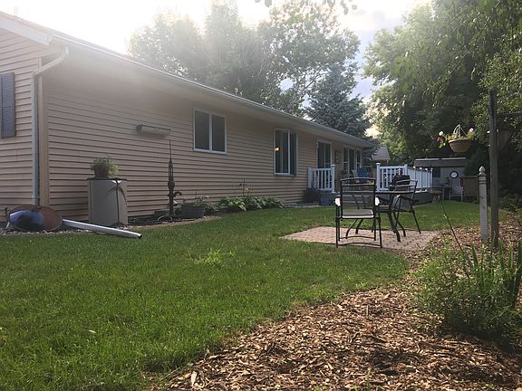 3rd image of 188 Harmsen Ave