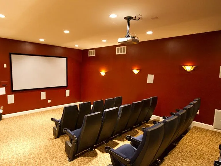 Movie/Media theater