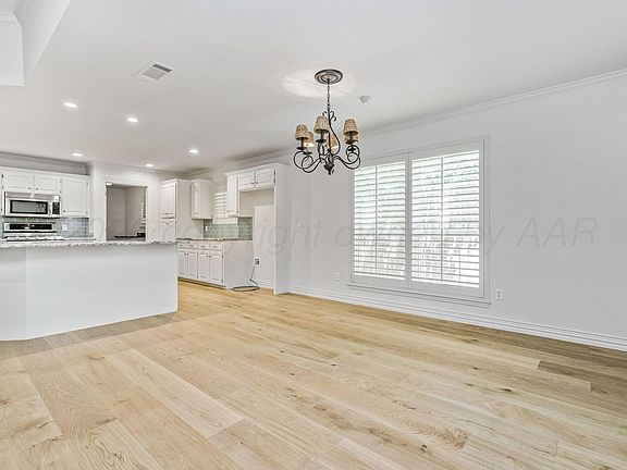 3rd image of 6201 Raintree Ct