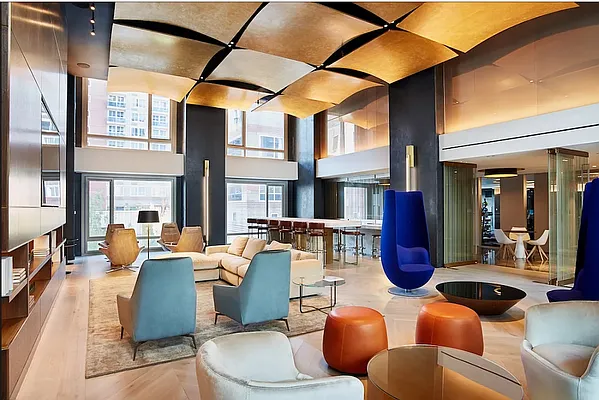 Rented by Bouklis Group | media 6