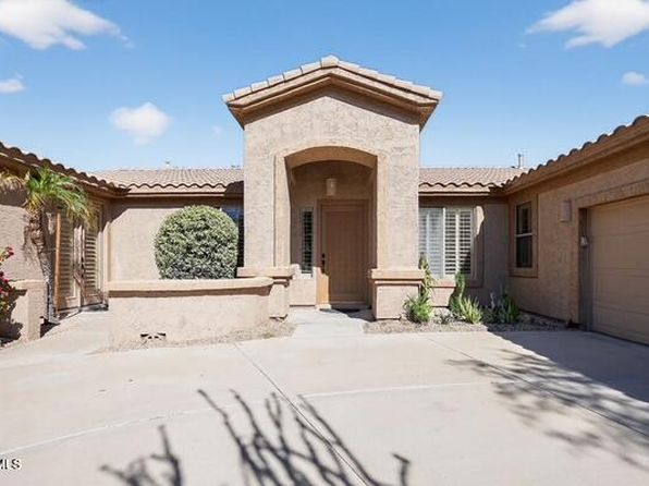 7742 E Los Gatos Dr
