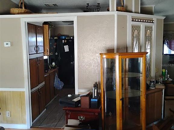 5th image of 122 PINE TREE DRIVE