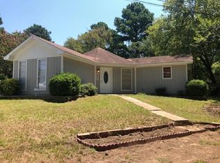 611 Lansing Switch Rd, Longview, TX 75602