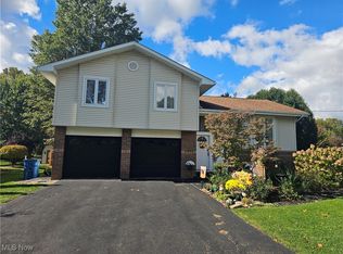 155 Heritage Ln, Cortland, OH 44410