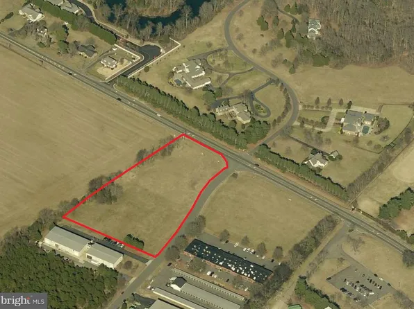 11100 Pierson Dr, Fredericksburg, VA 22408