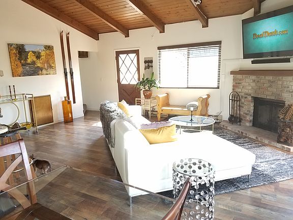 4th image of 12024 Hillhurst Cir