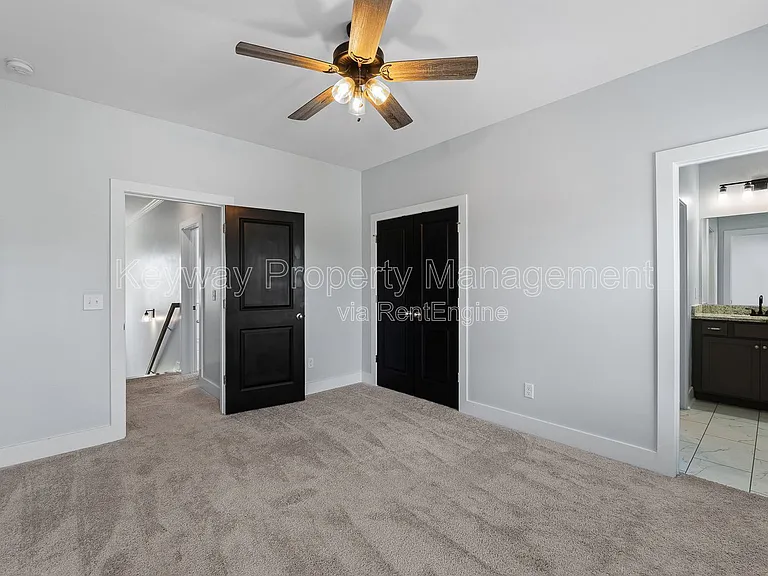2217 Laurens St — Photo 21