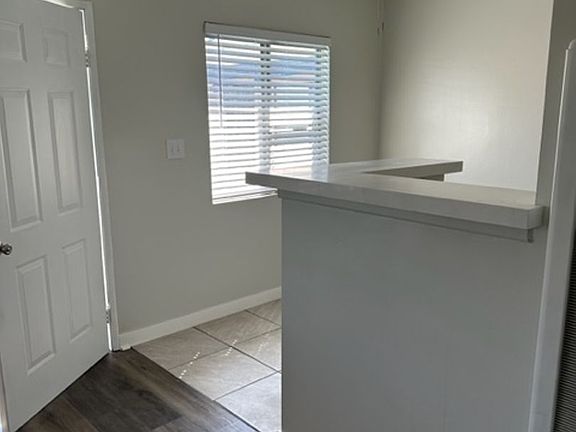 3rd image of 5511 Cherry Ave #6