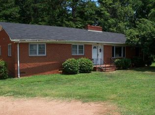 3034 N Sharon Amity Rd, Charlotte, NC 28212