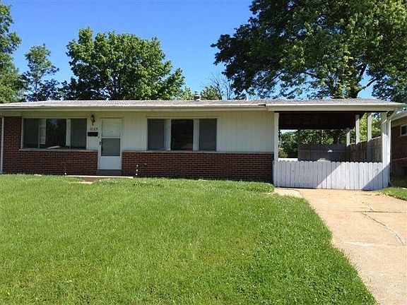 2nd image of 1025 Grenoble Ln