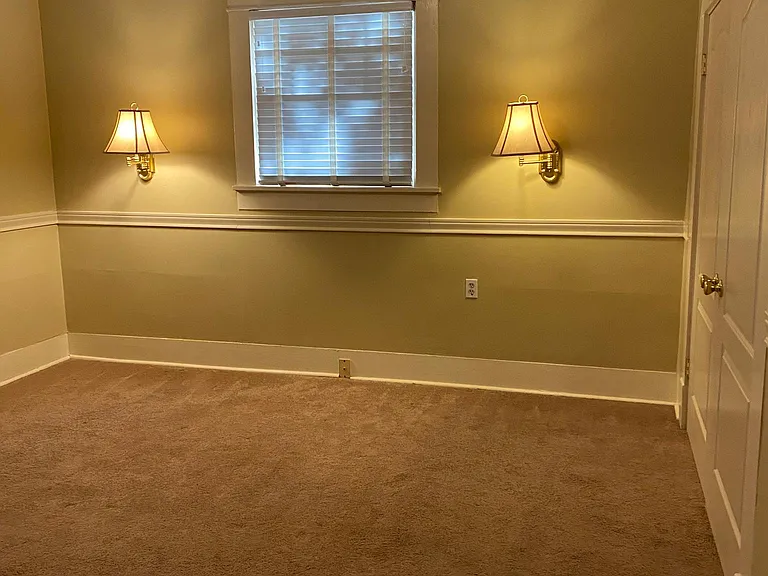 1336 Grape St — Photo 12