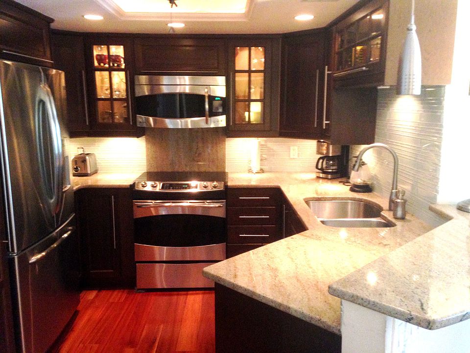 1st image of 2125 SE 10th Ave APT 1006